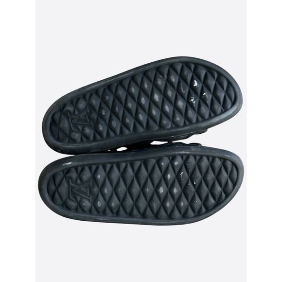 Louis Vuitton Black Embossed Monogram Waterfront Mule Sandals - Picture 7 of 7